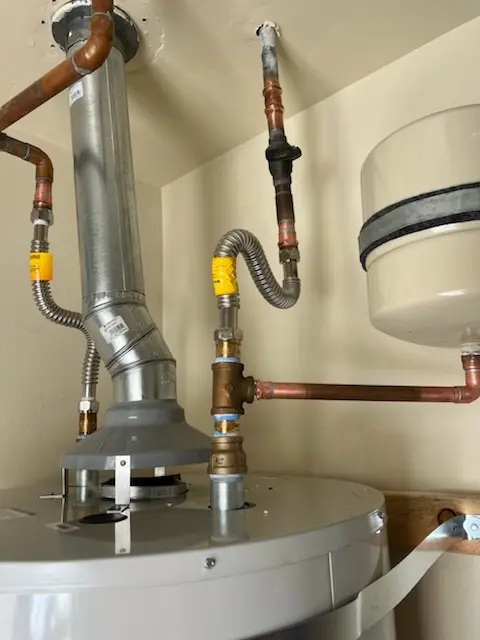 Water heater installation and plumbing repair in Scenic Hill